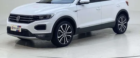 Volkswagen T-Roc 2023 года