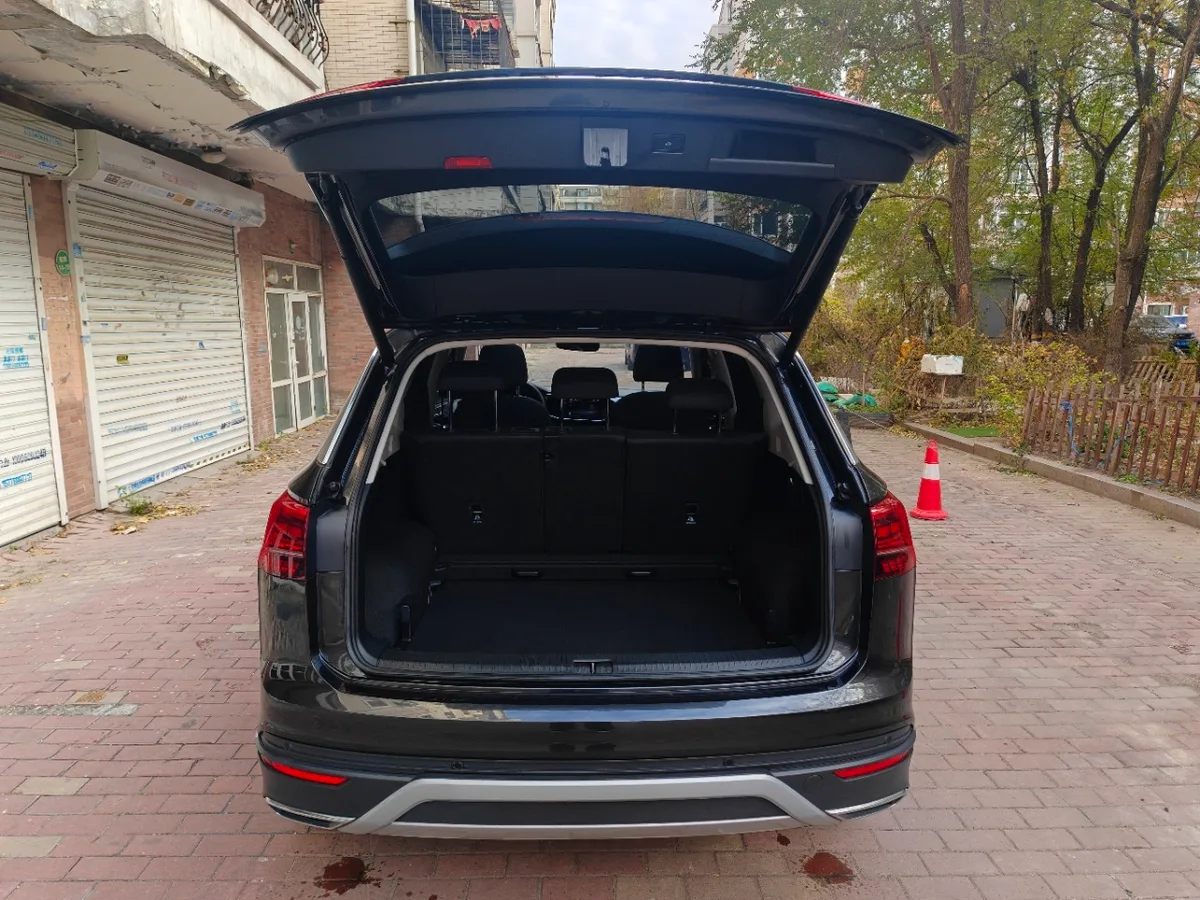Volkswagen Tayron 2022 года, снимок 8