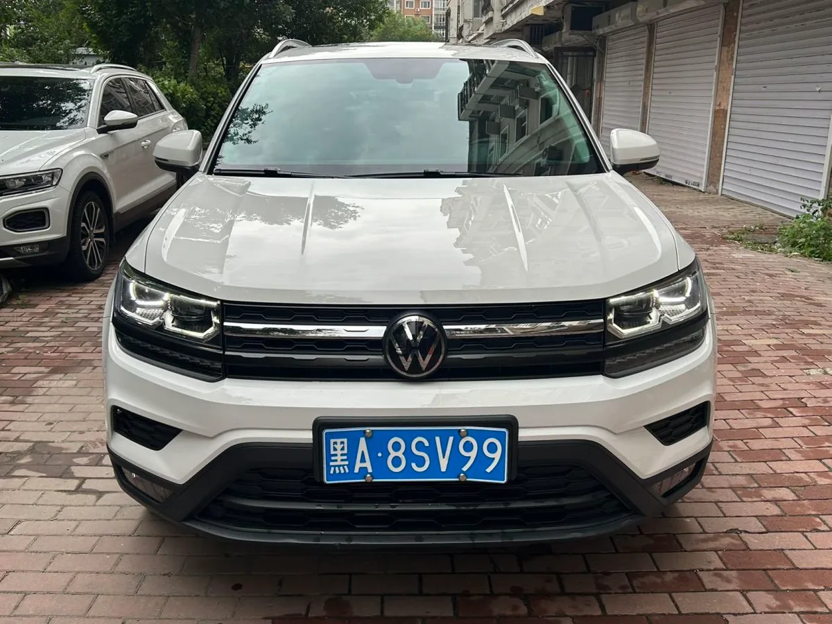 Volkswagen Tharu 2022 года, снимок 2