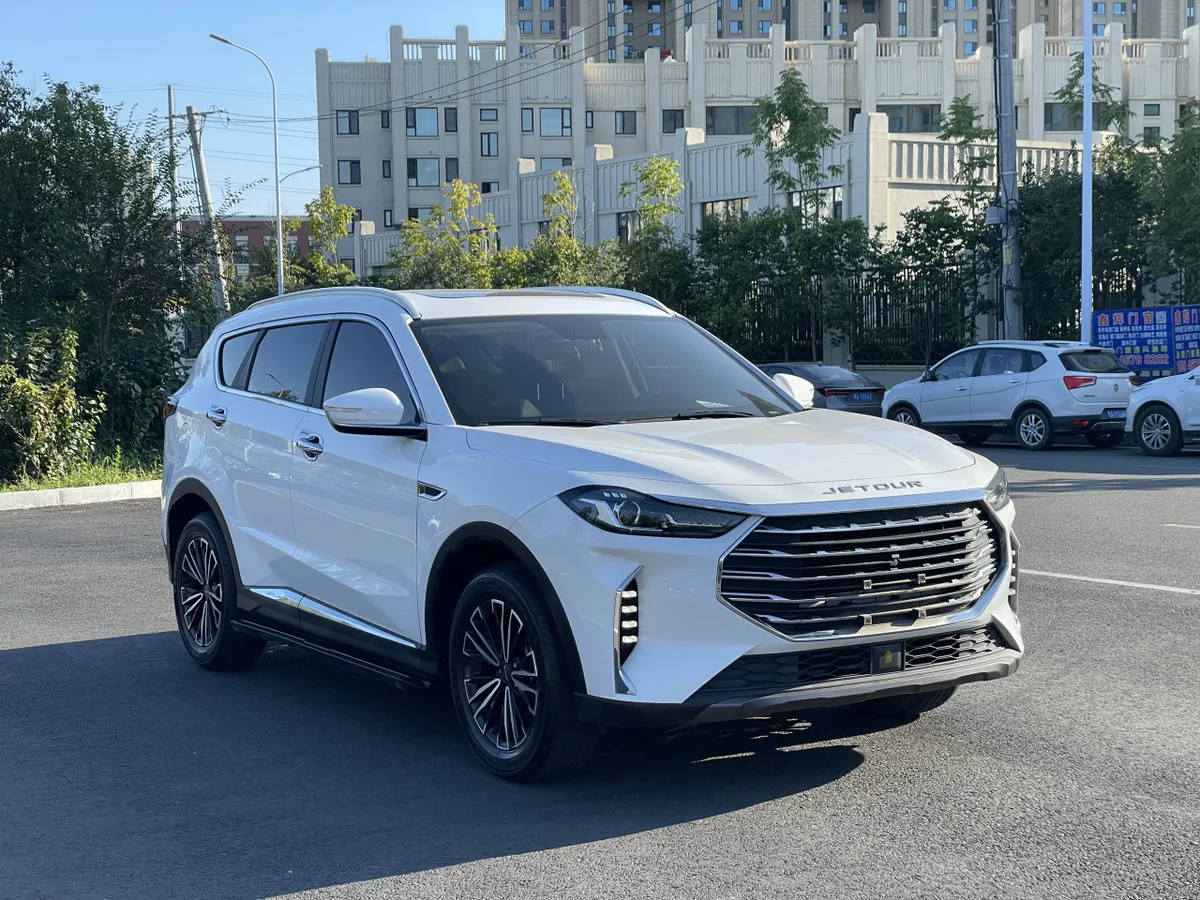 Jetour X70 Plus 2022 года, снимок 3