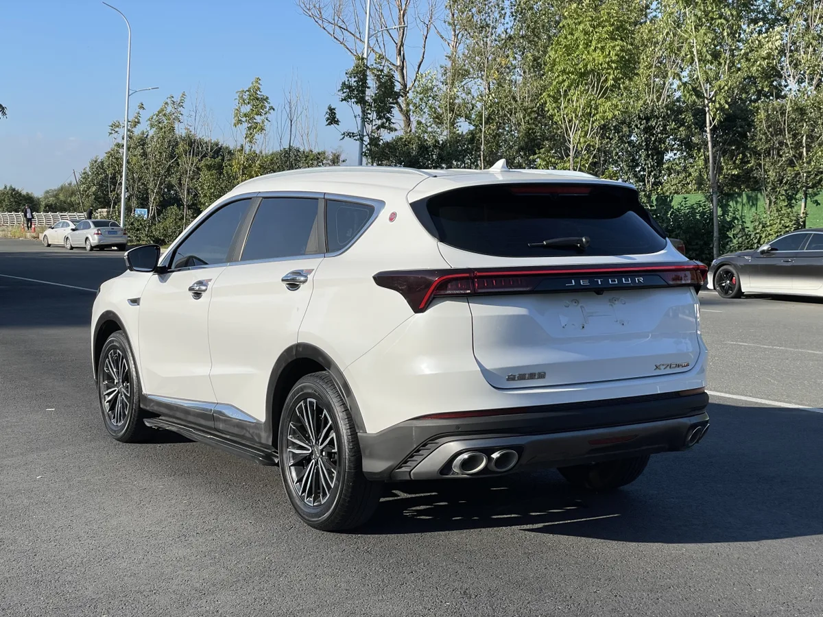 Jetour X70 Plus 2022 года, снимок 13