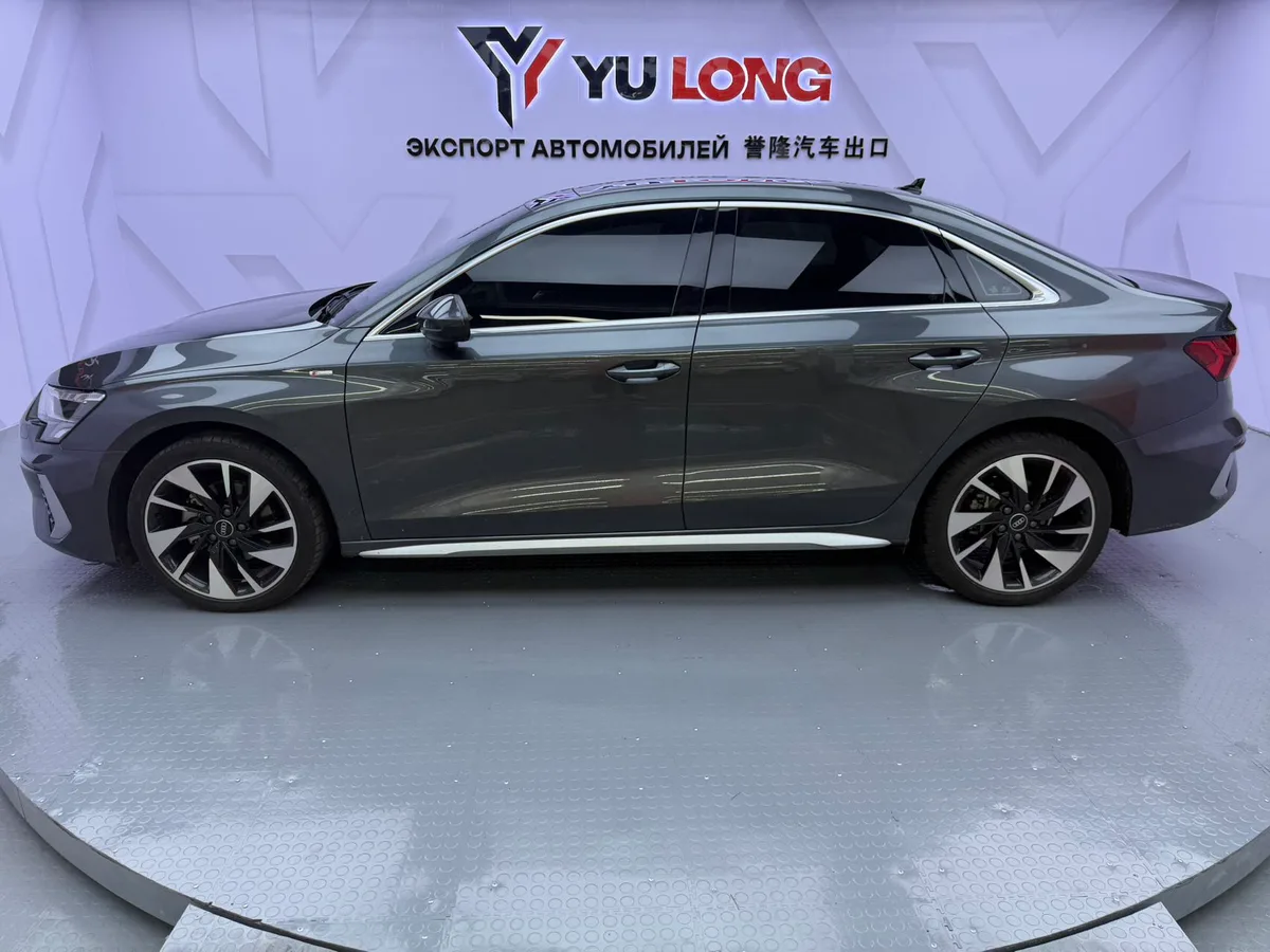 Audi A3L, 2023, снимок 4