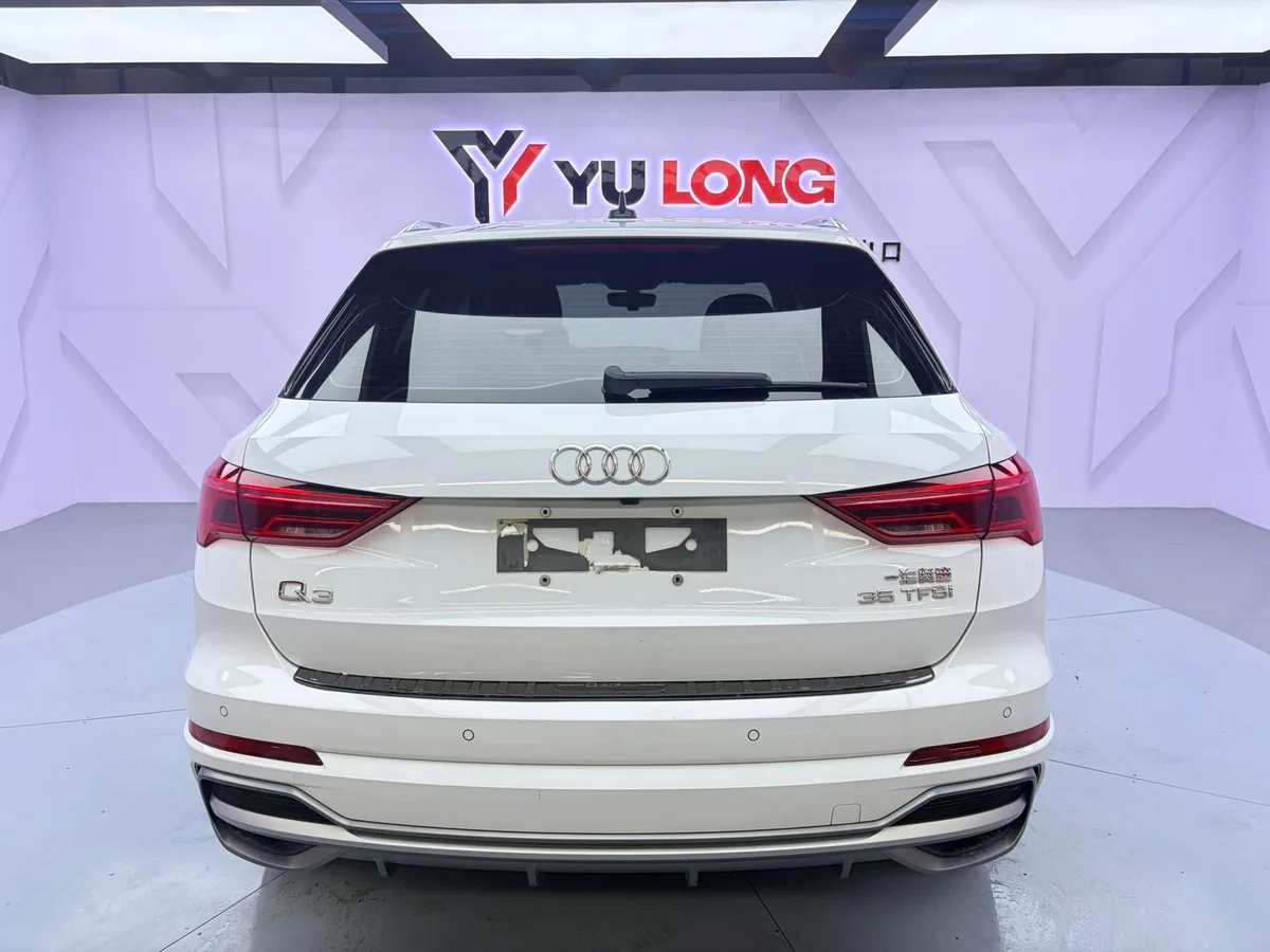 Audi Q3, 2022, снимок 6