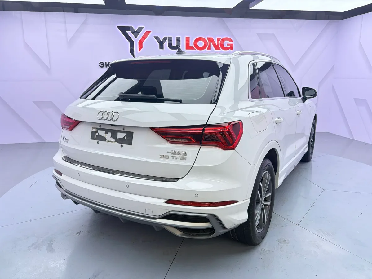 Audi Q3, 2022, снимок 7