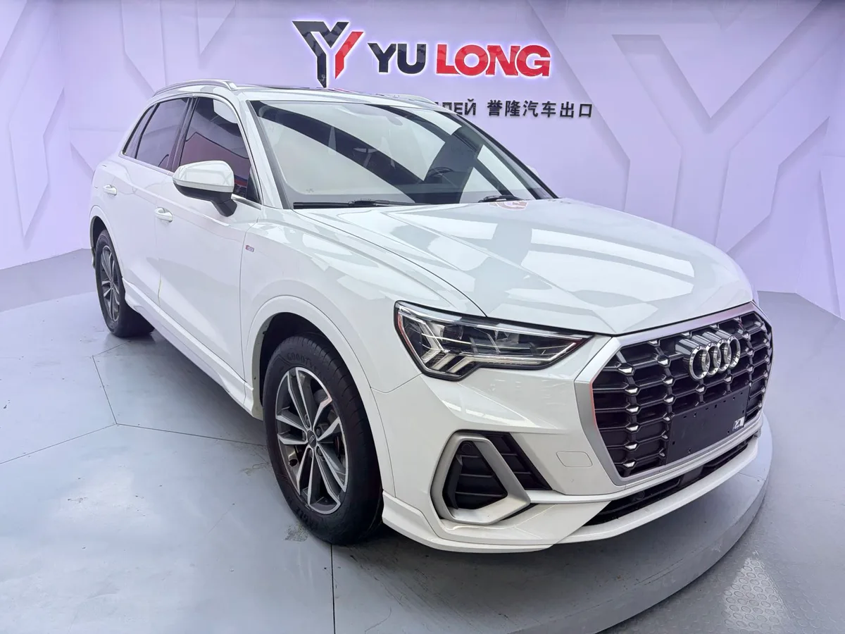 Audi Q3, 2022, снимок 9