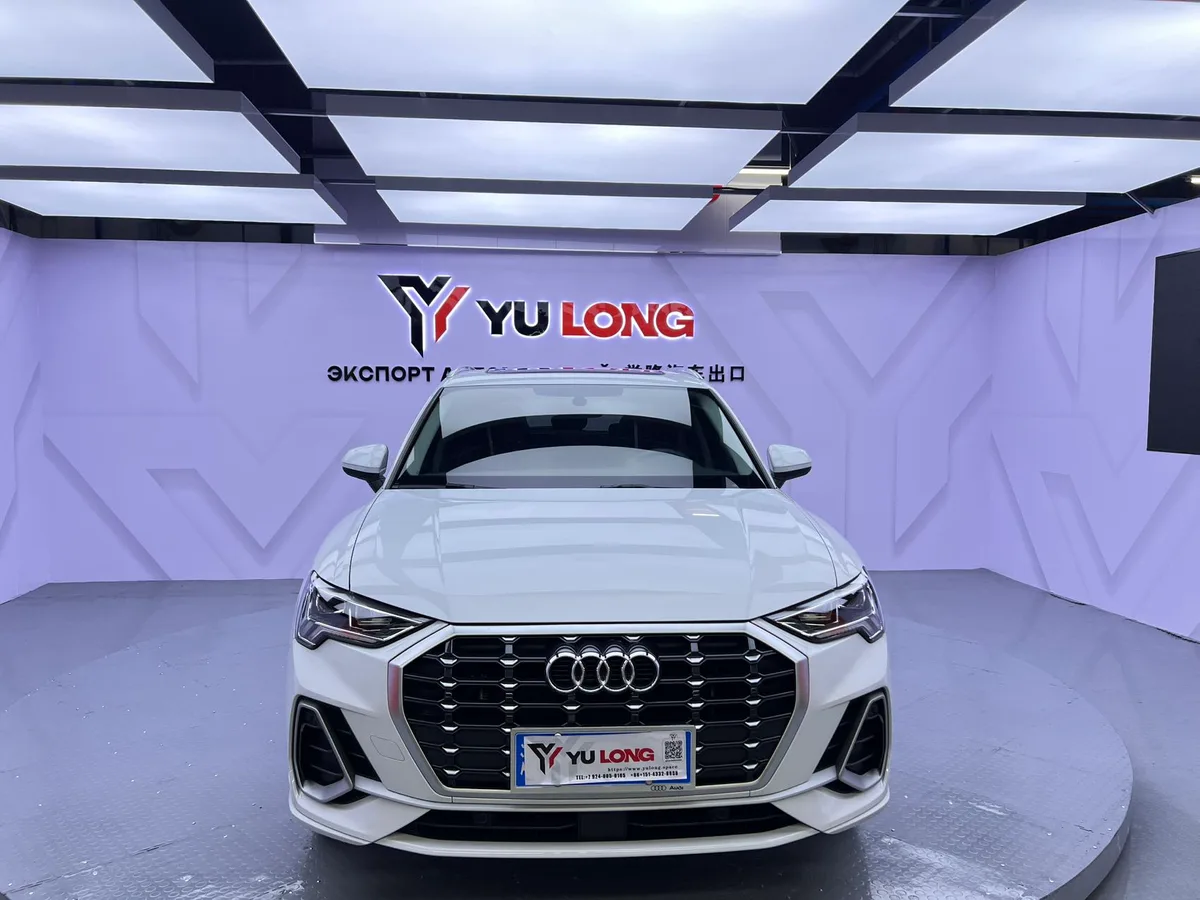 Audi Q3, 2022, снимок 2