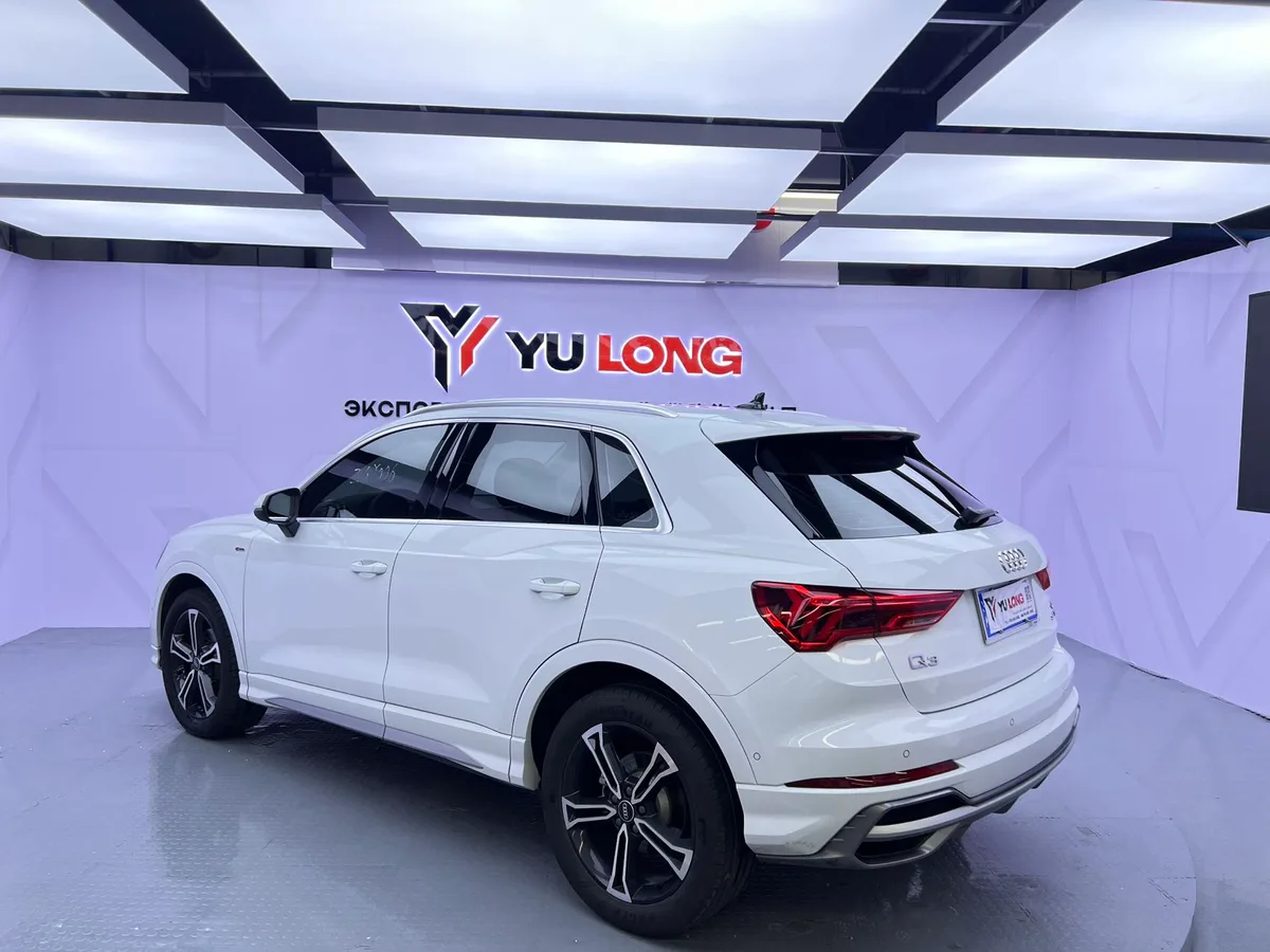 Audi Q3, 2022, снимок 5