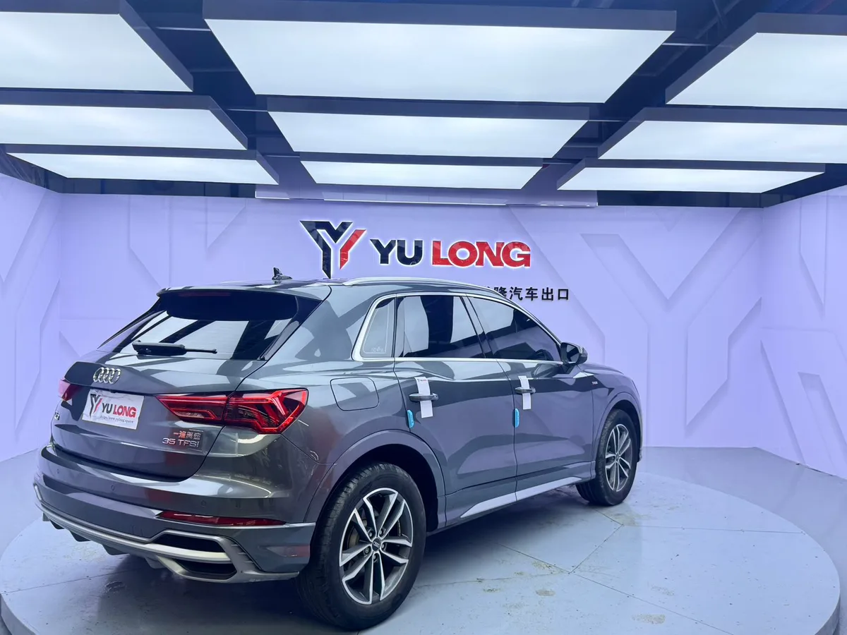 Audi Q3, 2023, снимок 7