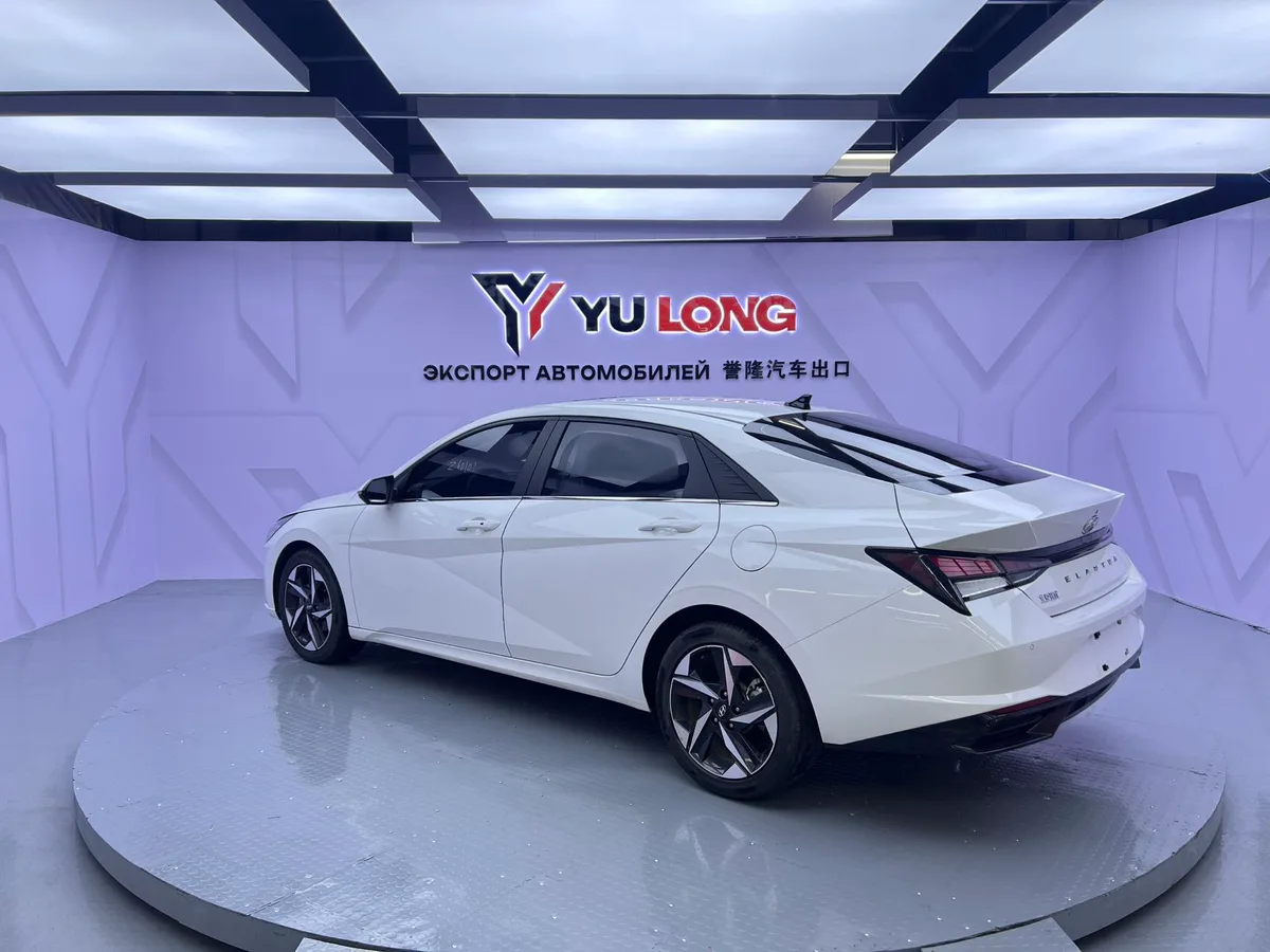 Hyundai Elantra, 2023, снимок 4