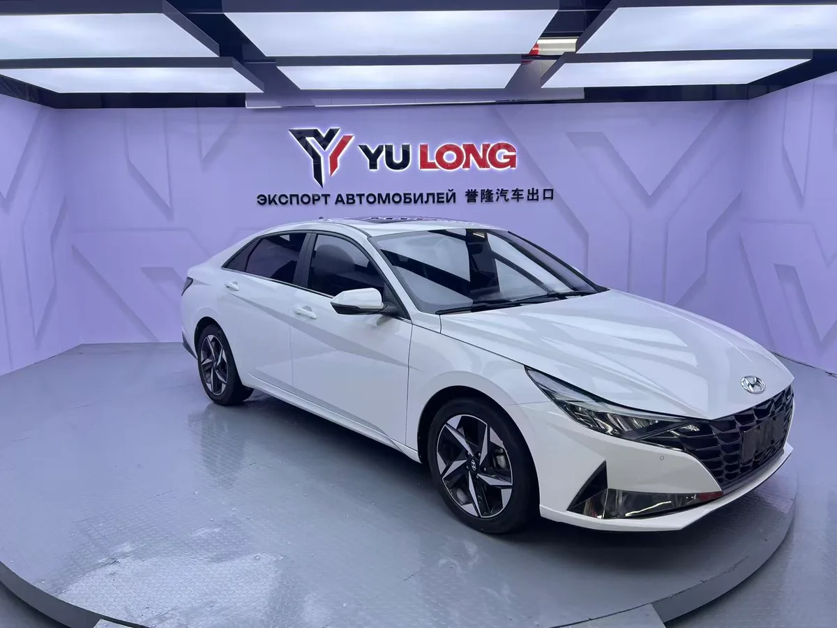 Hyundai Elantra, 2023, снимок 8