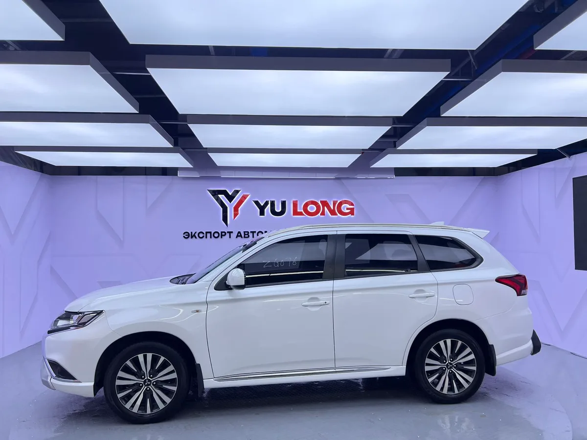 Mitsubishi Outlander, 2022, снимок 4