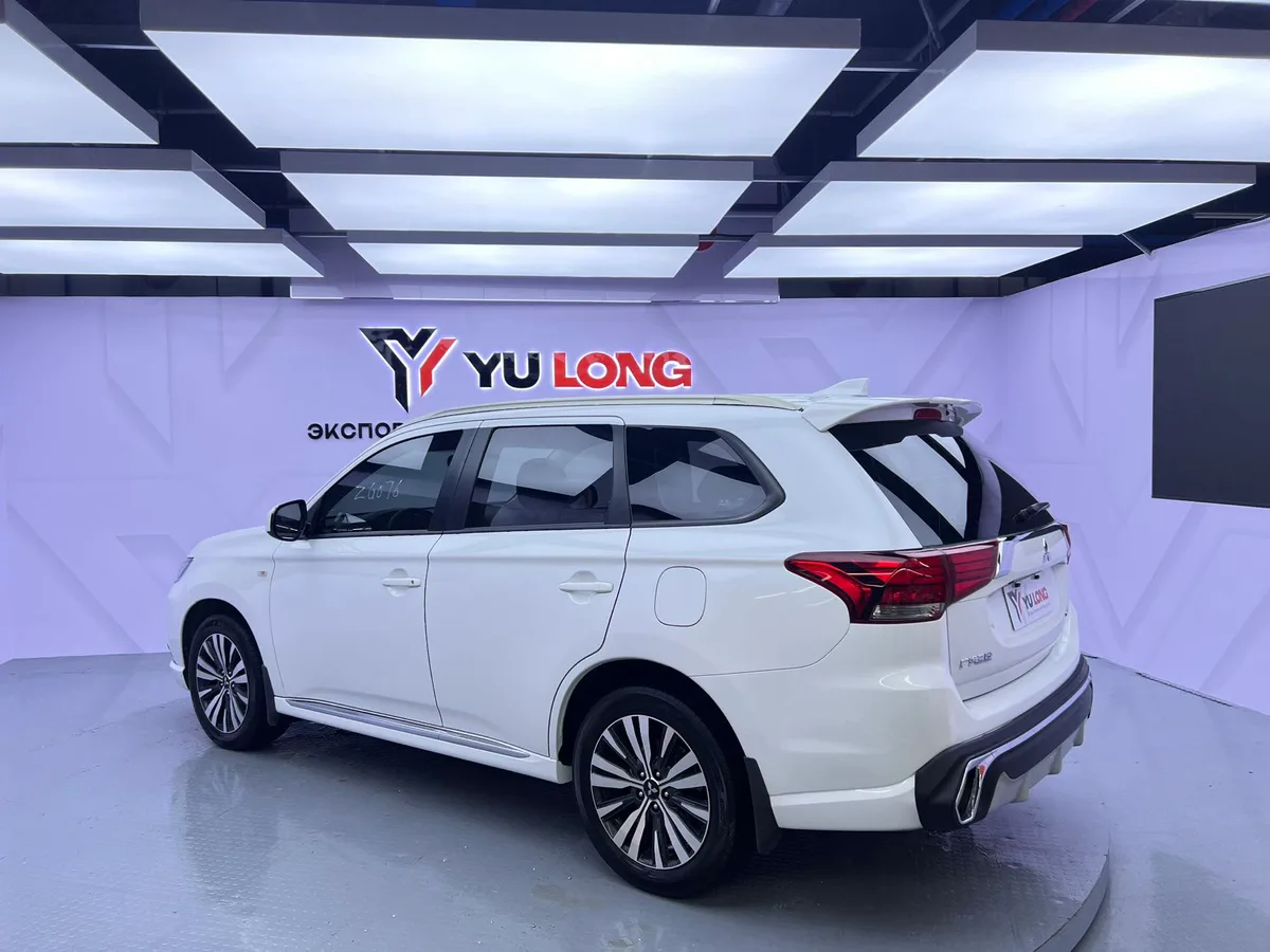 Mitsubishi Outlander, 2022, снимок 5