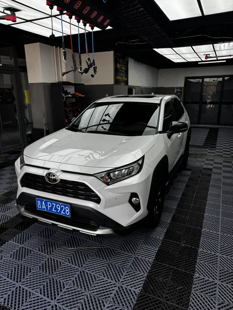 Toyota RAV4, 2022