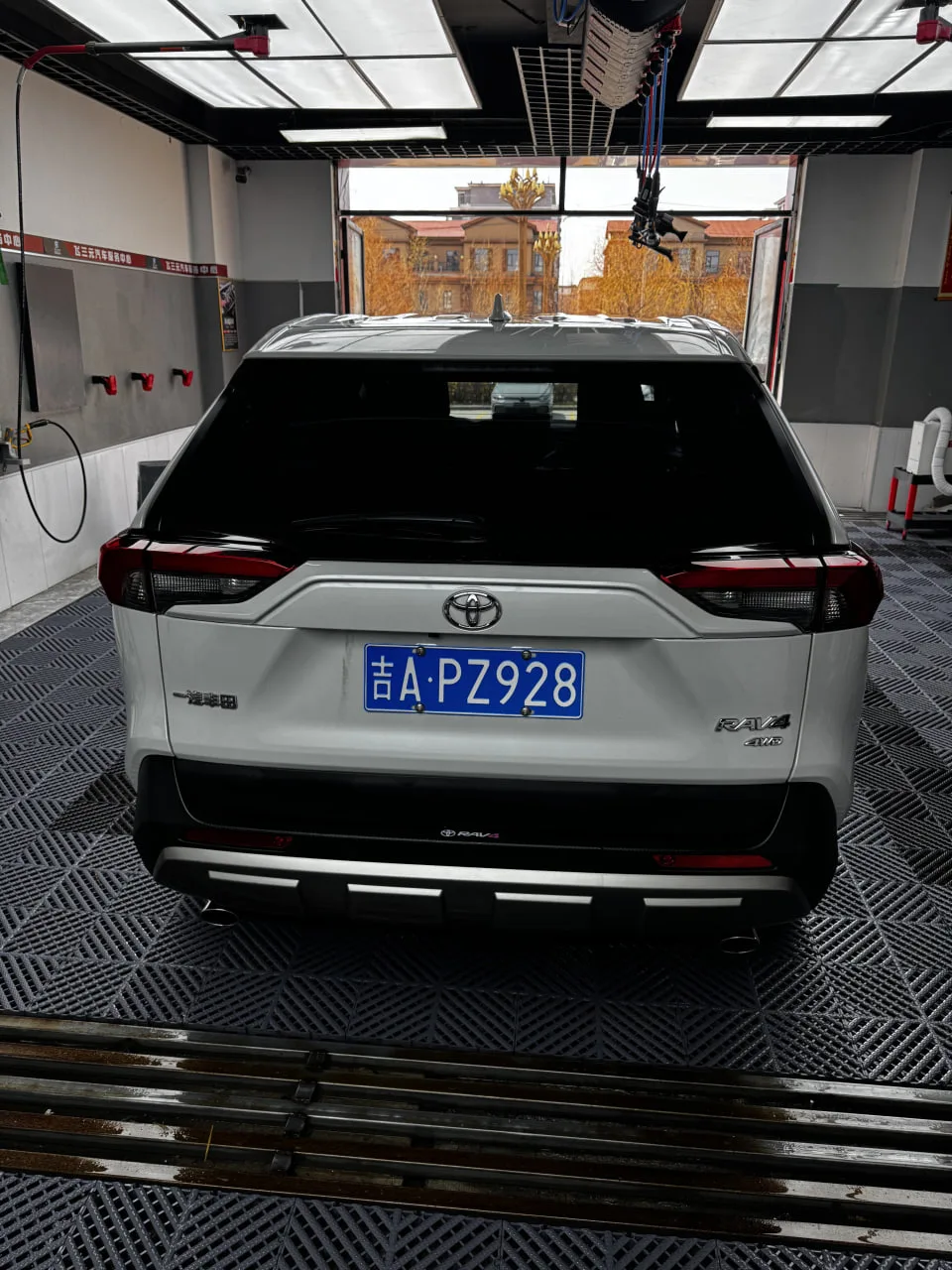 Toyota RAV4, 2022, снимок 6
