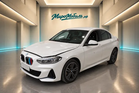 BMW 1 серии 2022 года