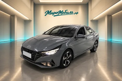 Hyundai Elantra 2022 года